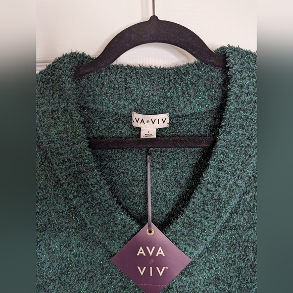 Sparkly Sweater - Picture 3 of 4